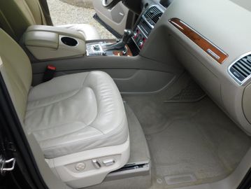 Audi Q7 - 10