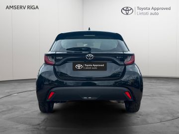 Toyota Yaris - 4