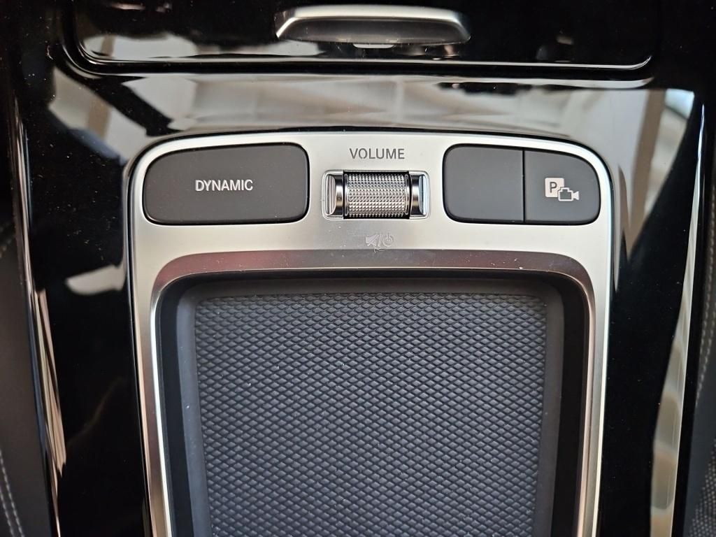 Fahrzeugabbildung Mercedes-Benz A 200 Progressive Pano Navi Totwi. SpurH LED SHZ