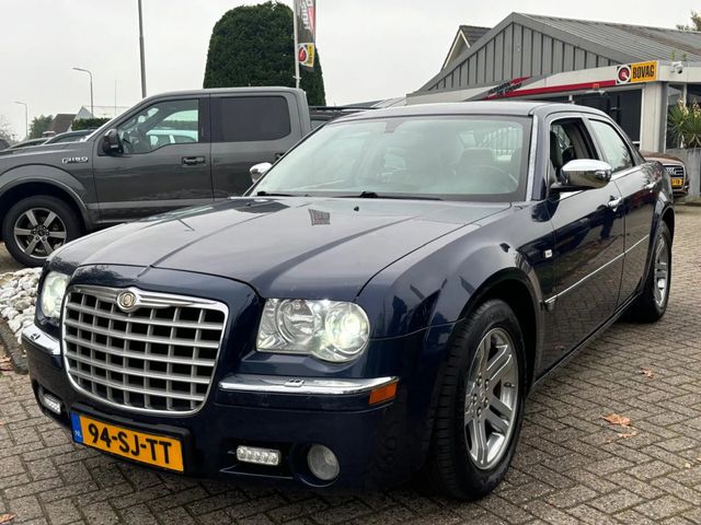 Chrysler 300C 3.0 V6 CRD Sedan Youngtimer 2006 xenon Led