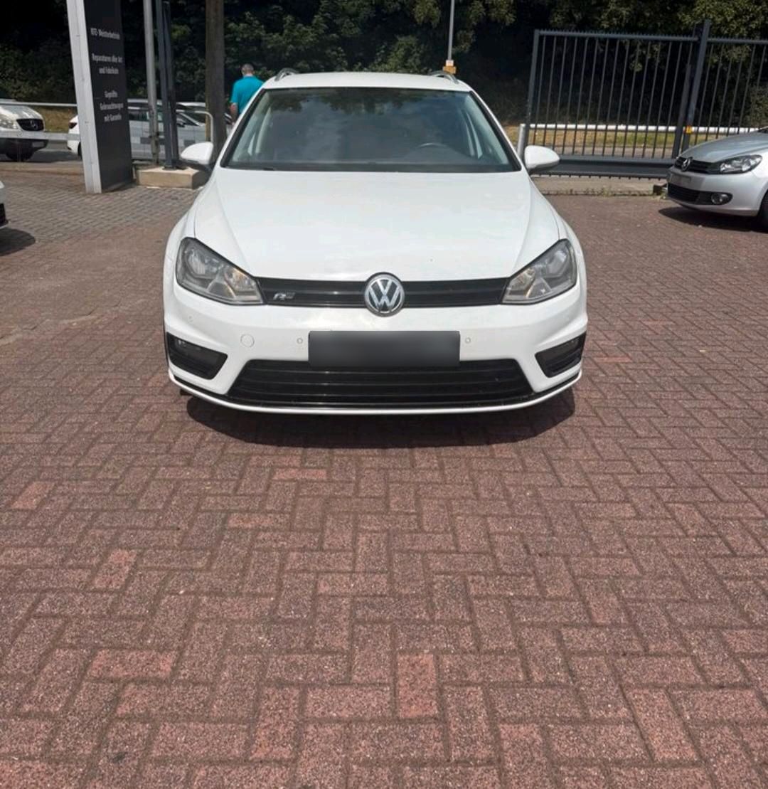 VW VW R line Golf VII 1.6 TDI DSG | 1.Hand  N...