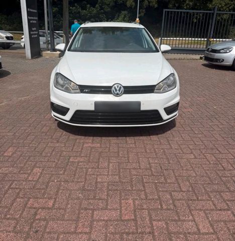 VW VW R line Golf VII 1.6 TDI DSG | 1.Hand  N...