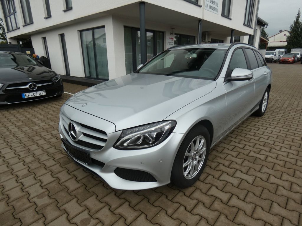 Image of Mercedes-Benz C 200