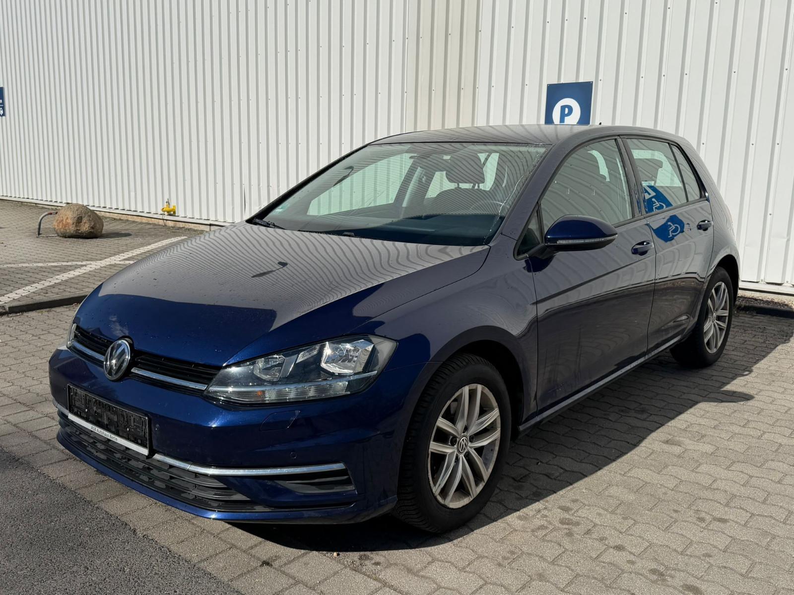 Volkswagen Golf 1.6 TDI DSG Comfortline Klimatronic PDC SHZ