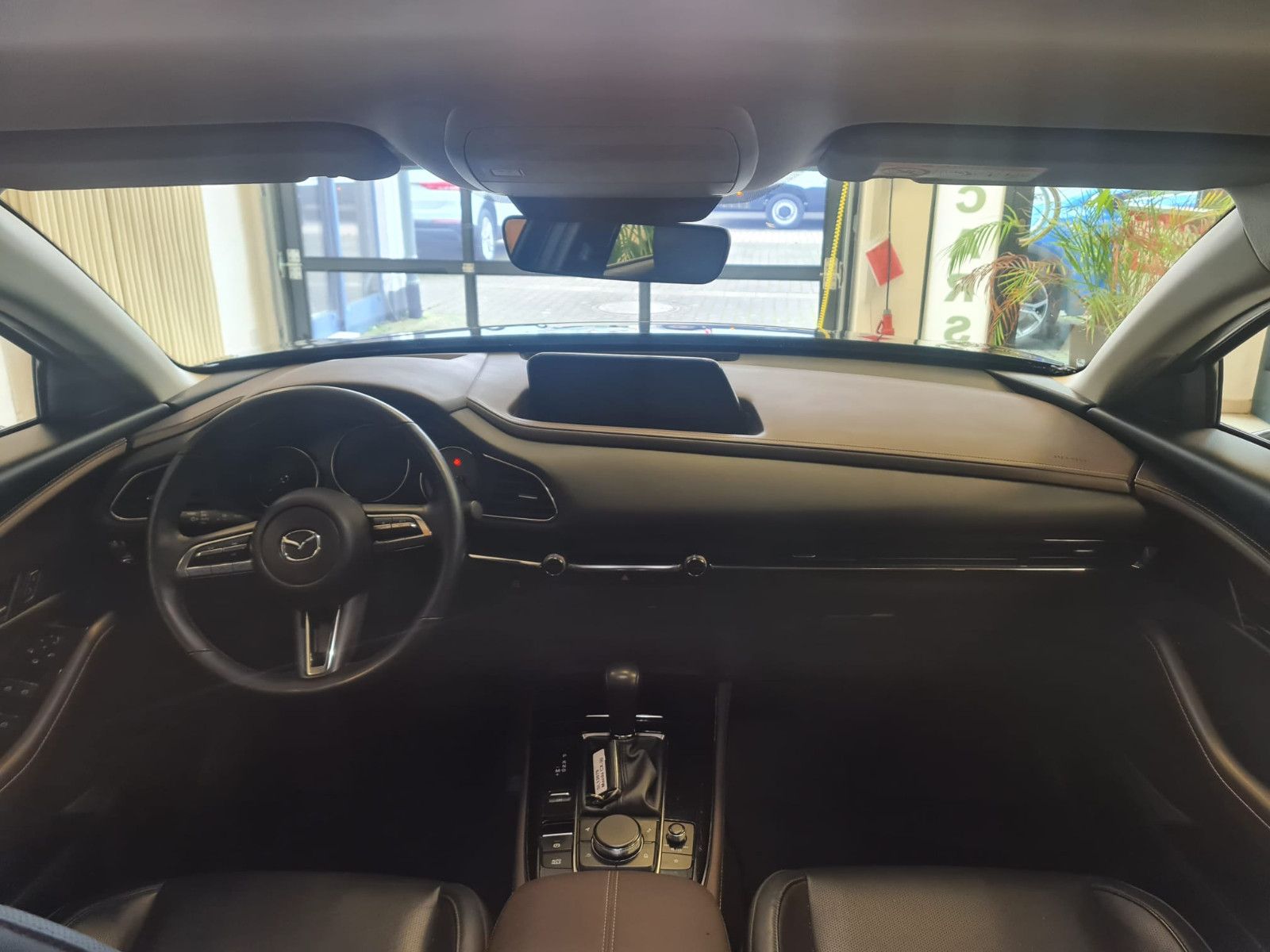 Fahrzeugabbildung Mazda CX-30 Selection 2WD/ 8.FACH BEREIFT/ AHK/ NAVI