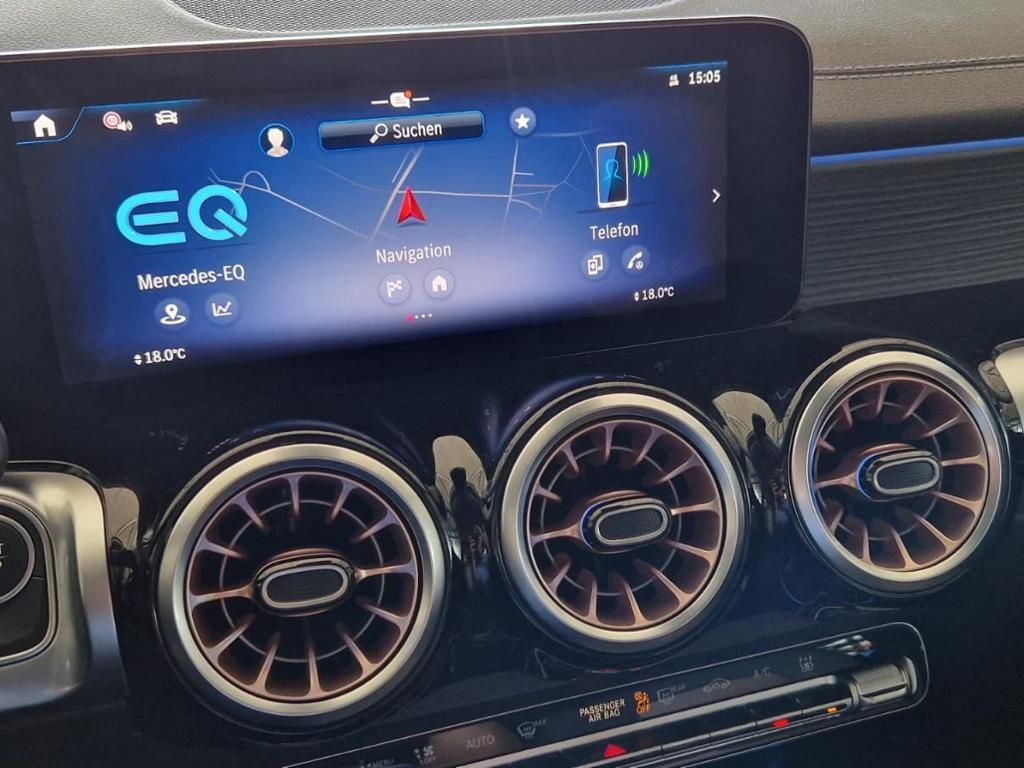 Mercedes-Benz EQB 300 4M ElectricArt Night Pano AHK Distronic foto 22