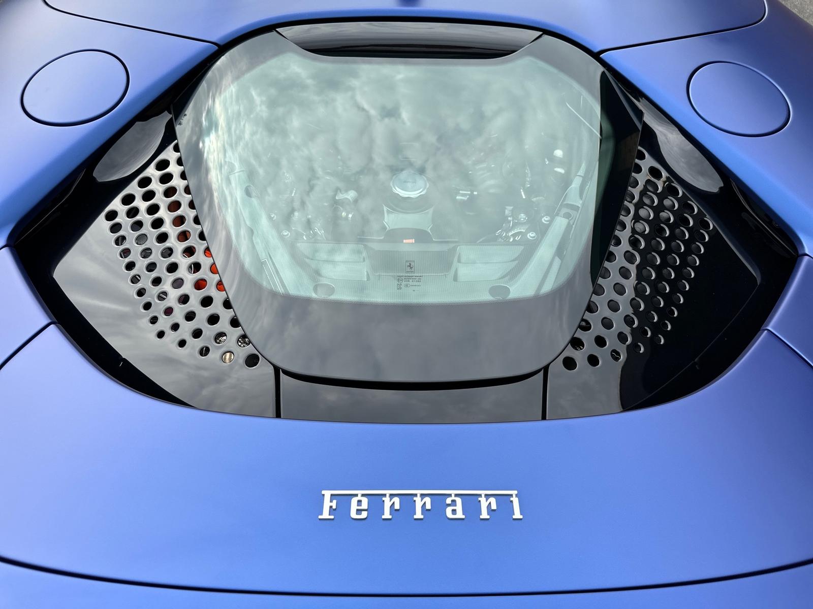 Ferrari SF90 Spider 130.000€ an optionals