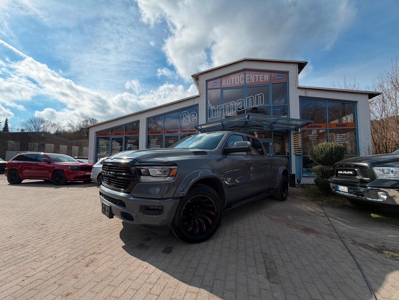 Dodge RAM 1500 Hemi Laramie"Crew-Cab" Long-Bed"Lachant