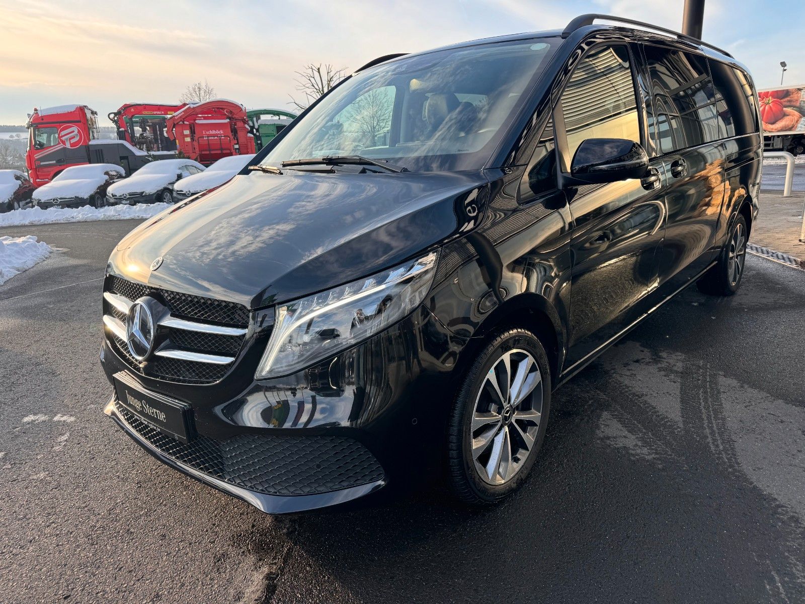 Fahrzeugabbildung Mercedes-Benz V 300 d AVA Extral AIRMATIC Standheiz 360Kamera
