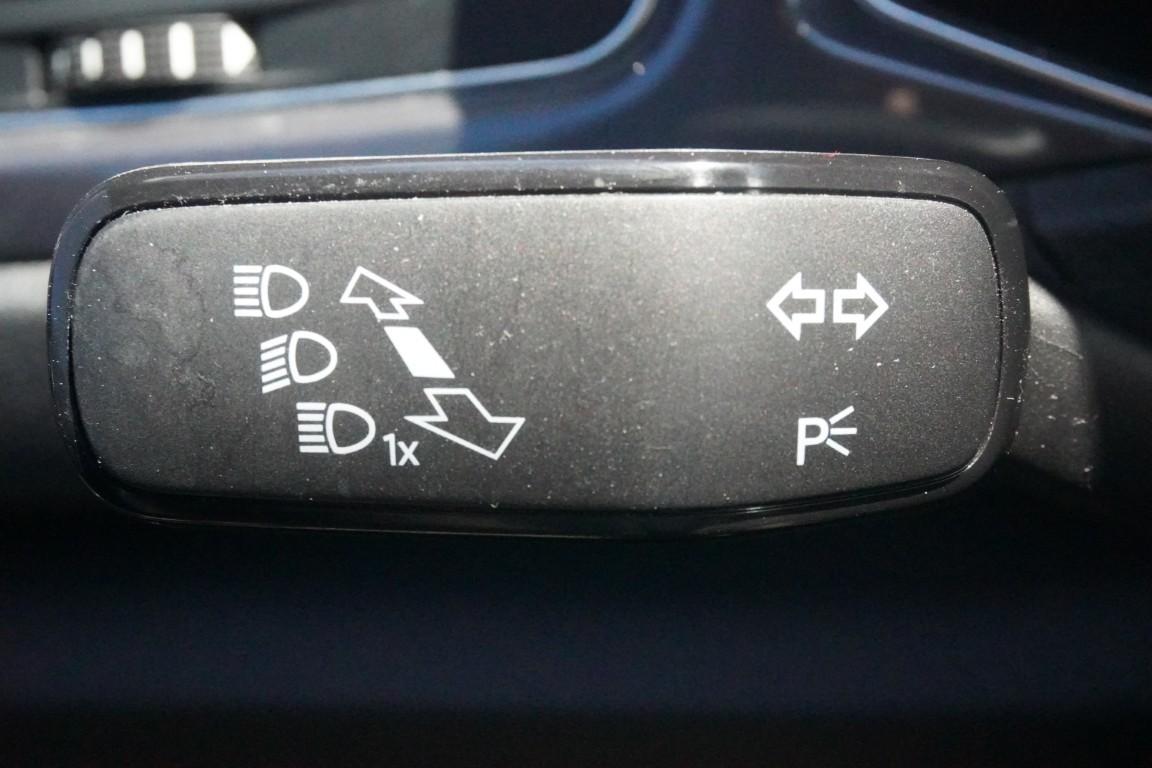 Volkswagen T-Roc 1.5 TSI R-Line DSG LED Virtual Cockpit, миниатюра 18