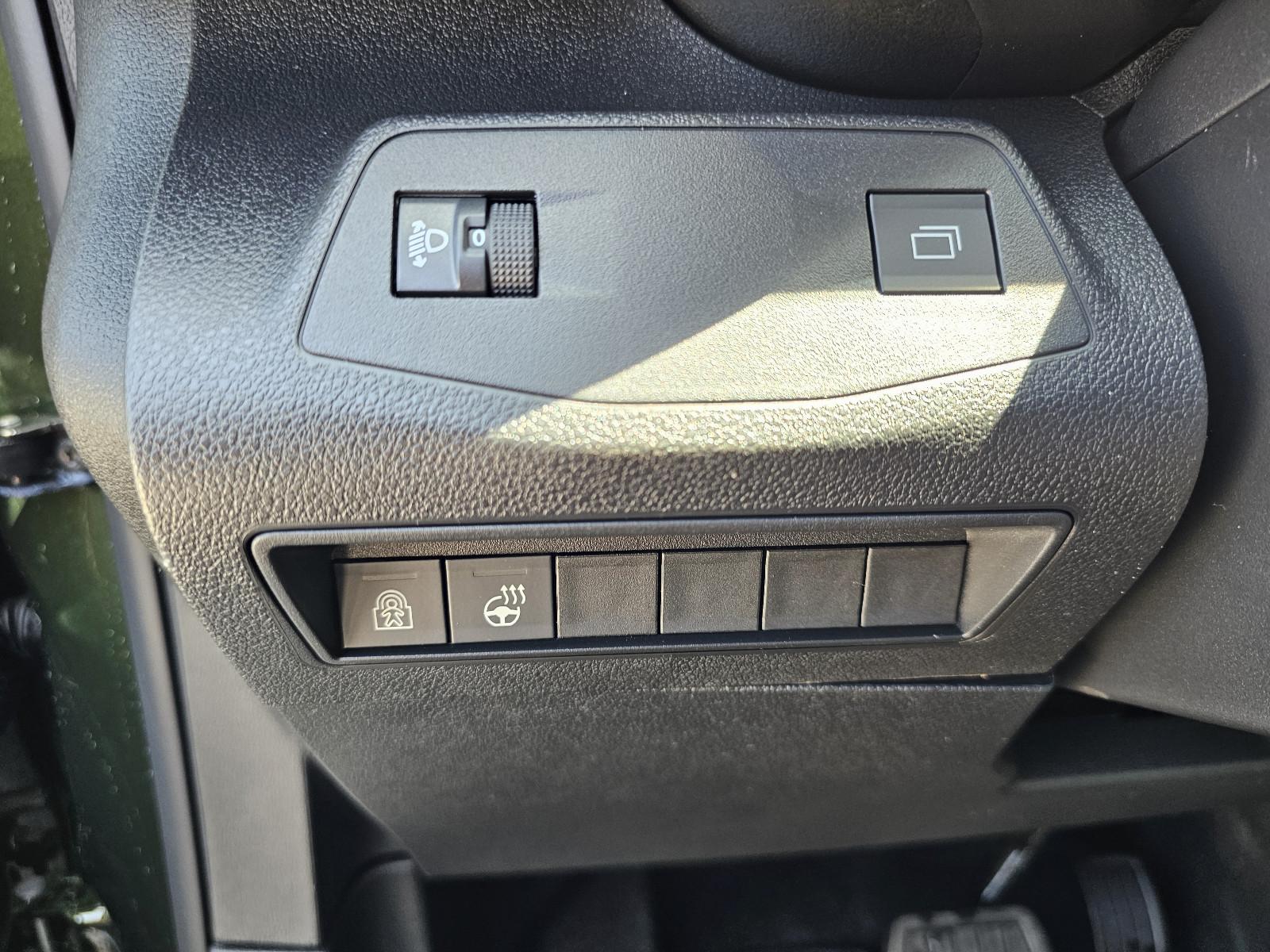 Citroën Berlingo PKW M Plus Automatik Style+Comfort*AHK*