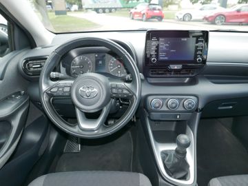 Toyota Yaris - 12