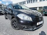 Suzuki SX4 S-Cross 1.6 AUTOMATIK XENON|PDC|SHZ|AHK - gebrauchte Suzuki SX4 aus dem Jahr 2015