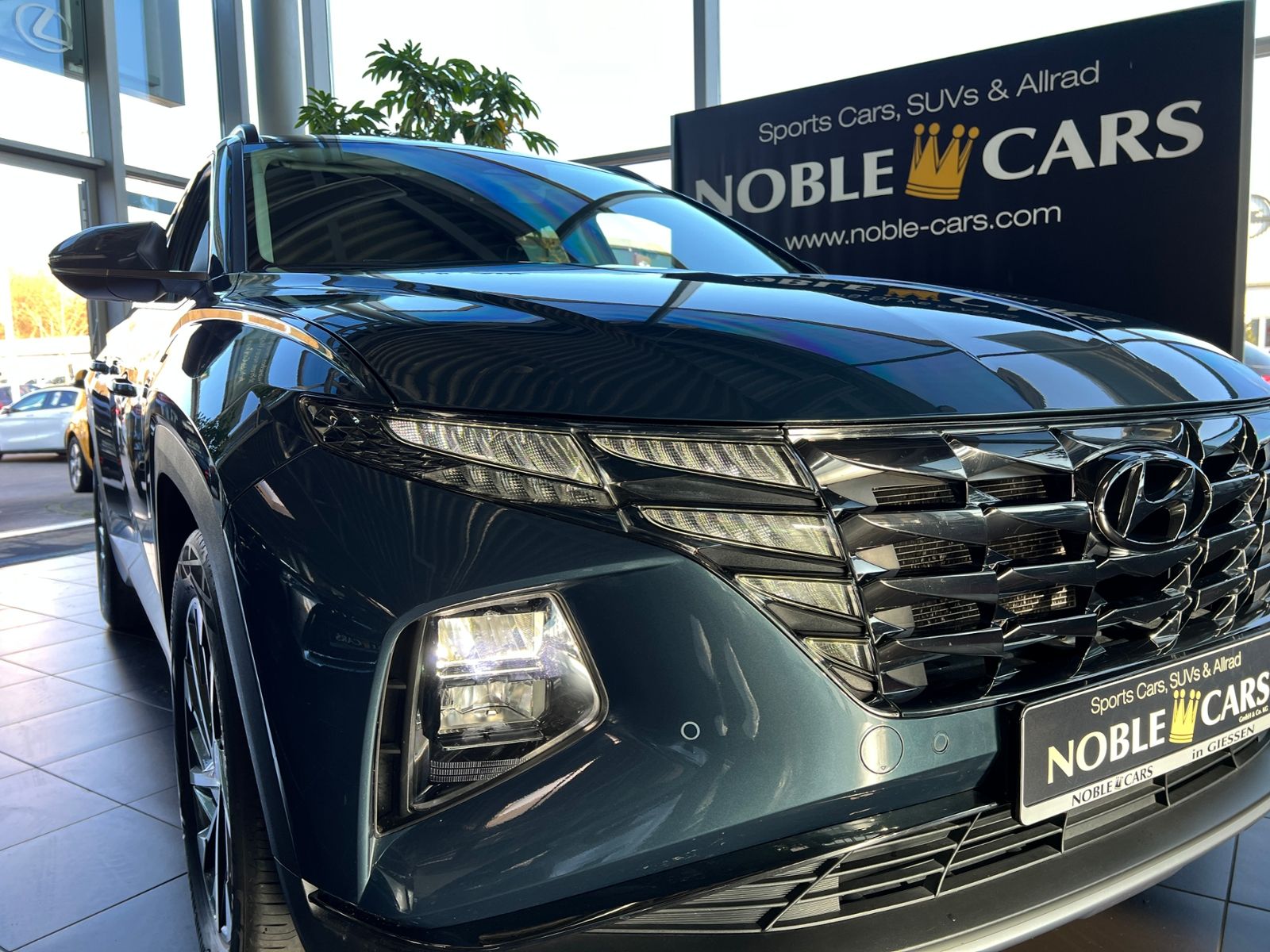 Fahrzeugabbildung Hyundai TUCSON Trend Mild-Hybrid 2WD AHK LED NAV SHZ RFK