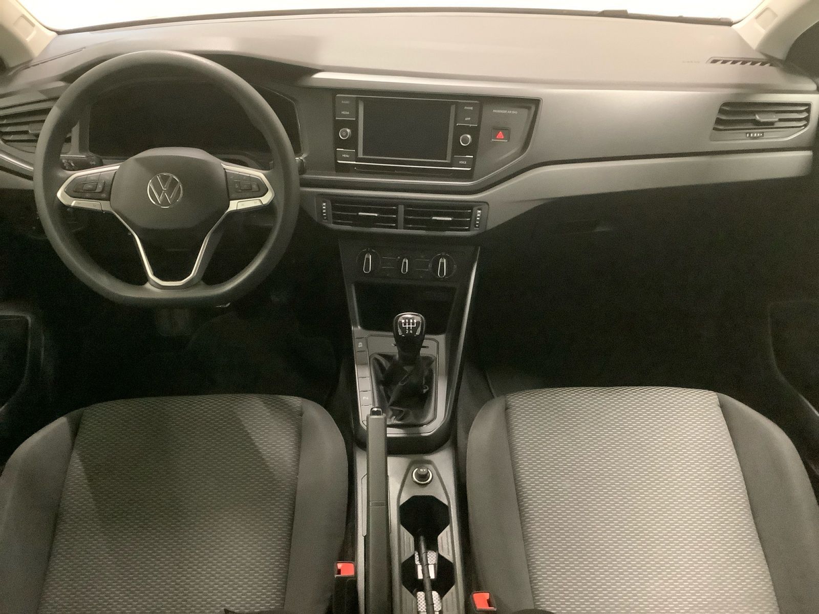 Polo 1,0 l 59 kW  LED, Klima, SHZ, PDC