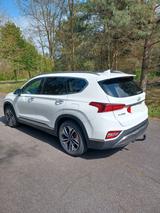 Hyundai Santa Fe 2.2 CRDi Premium 4WD 8AT Premium - Hyundai SANTA FE: Allradantrieb, Crdi