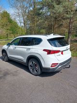 Hyundai Santa Fe 2.2 CRDi Premium 4WD 8AT Premium - Hyundai SANTA FE aus 2018
