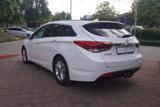 Hyundai i40 Kombi 1.7 CRDi Navi SHZ AHK NSW Temp. - Hyundai i40: Kombi