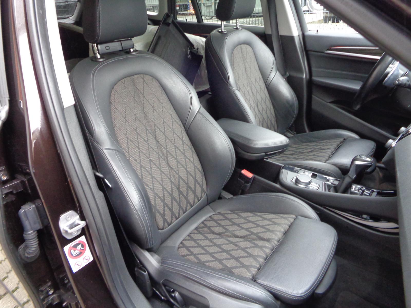 BMW X1 xDrive 20 i, Autom., Head-up, Panorama