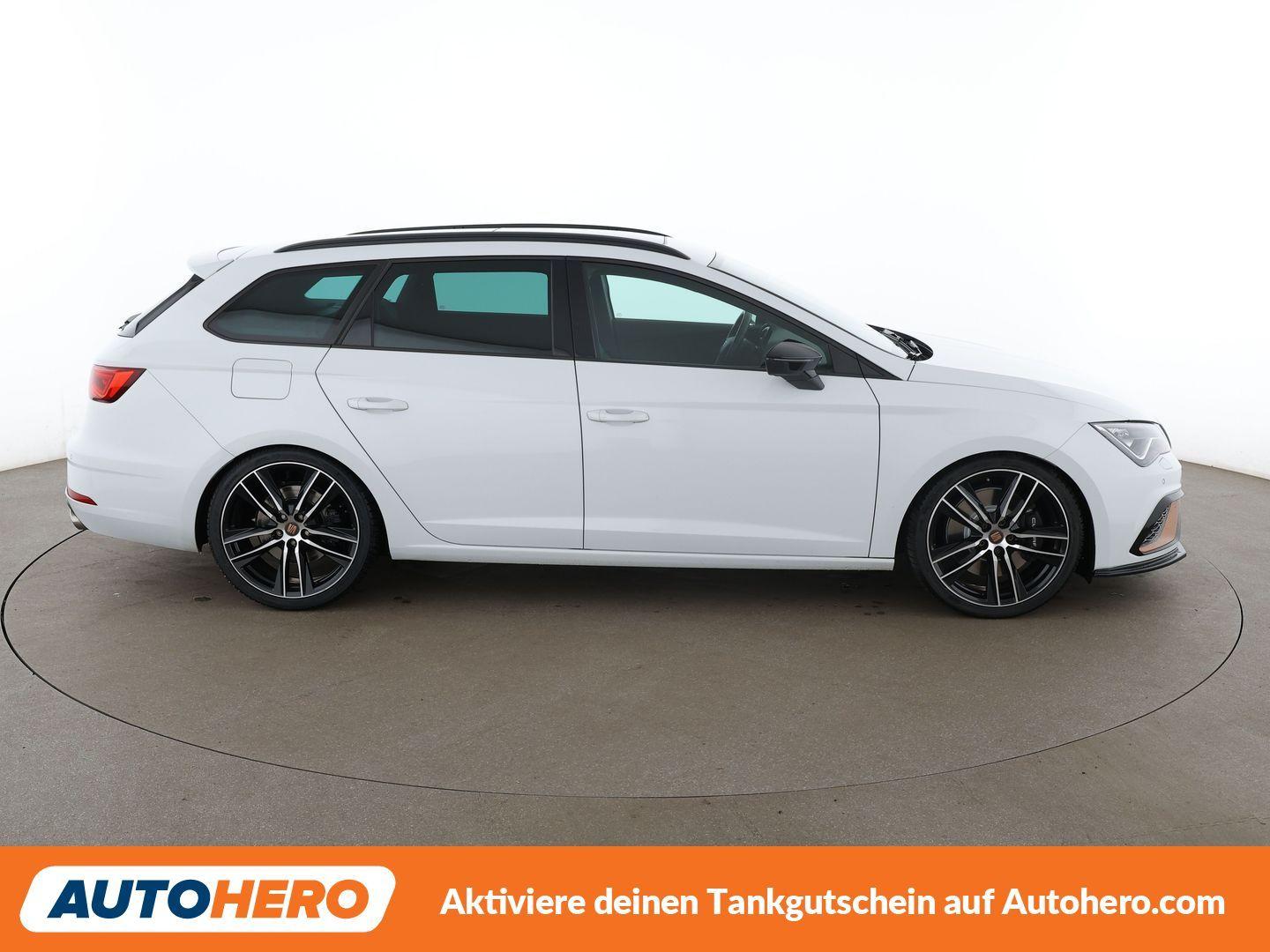 Seat Leon 2.0 TSI Cupra 300 4Drive Aut.*NAVI*CAM*ACC*