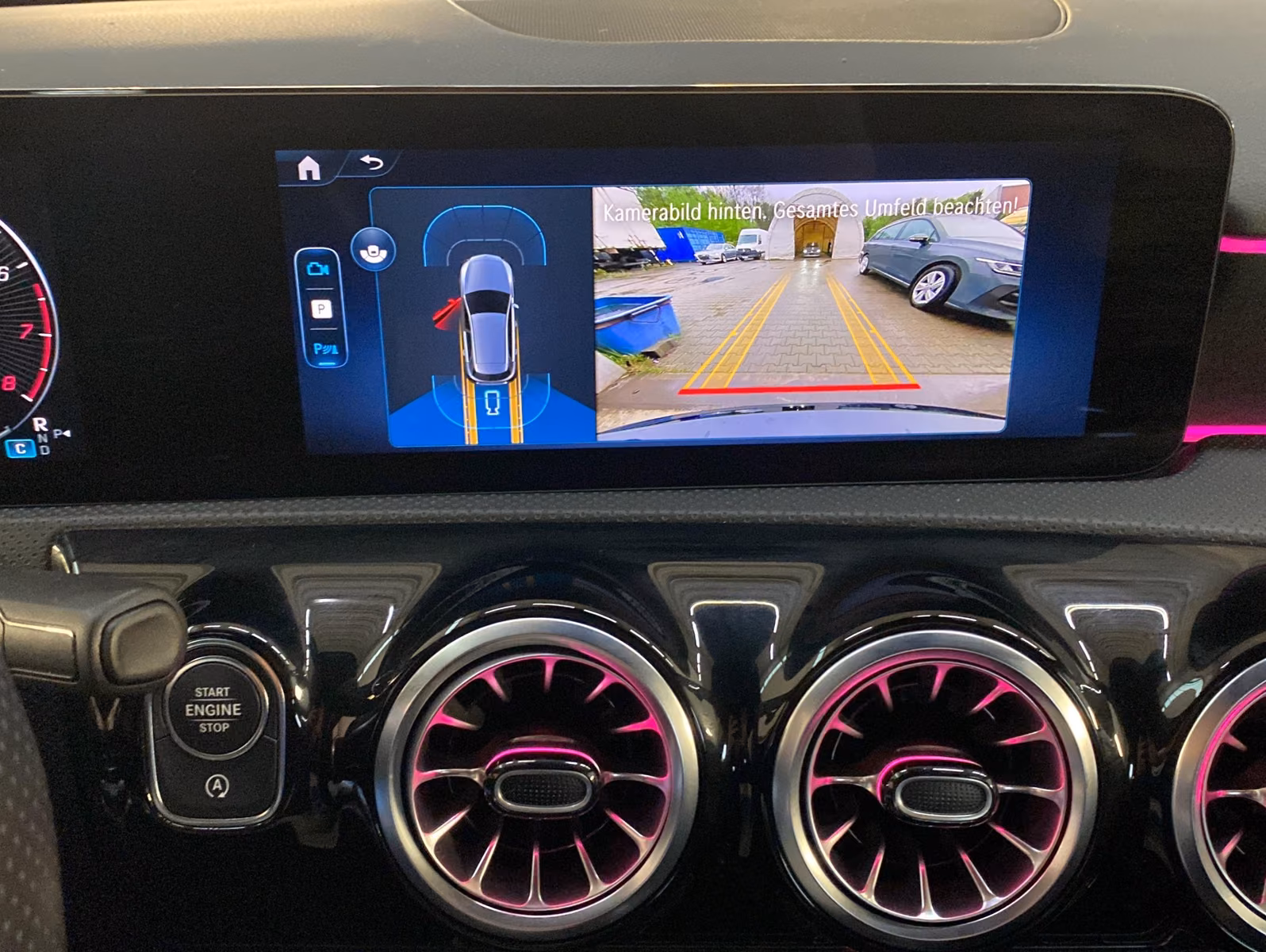 Mercedes-Benz A-Class AMG Line 7G Tronic*Navi*DAB*KeyGo*MBUX*, миниатюра 21