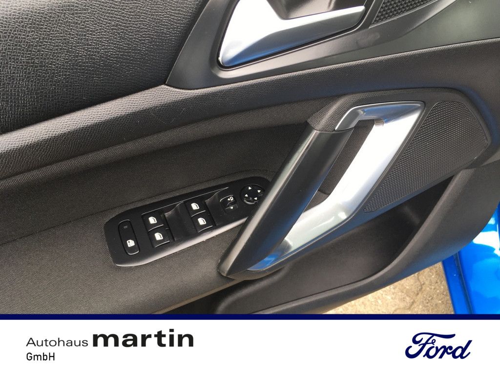 Fahrzeugabbildung Peugeot 308 1.2 Active Pack KLIMA PDC SHZ AHK NAVI