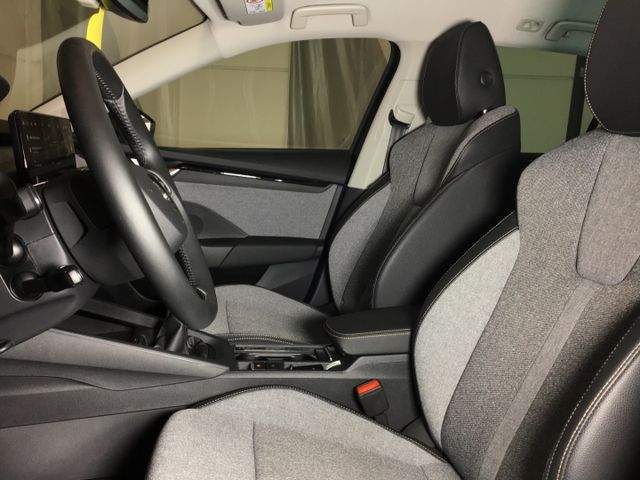 Fahrzeugabbildung Skoda Octavia Combi 1.5 TSI Selection Navi/ACC/RFK/SHZ
