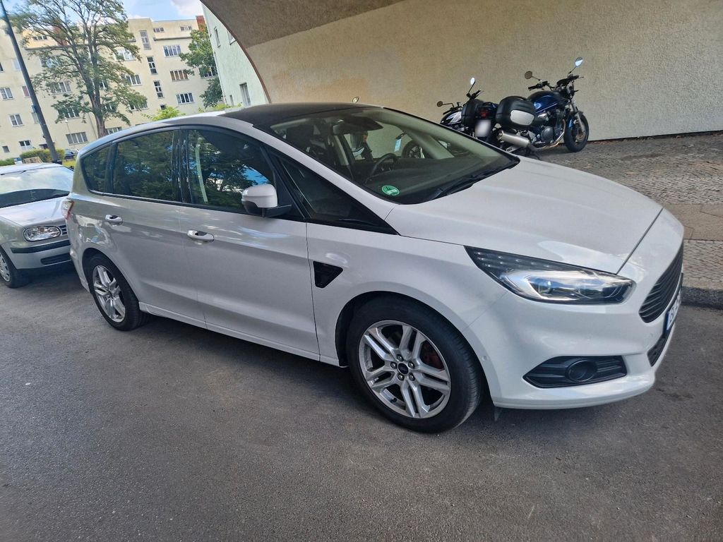 Image of Ford S-Max