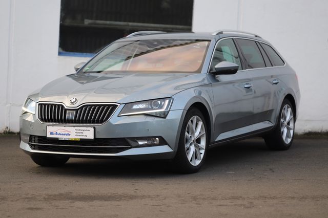 Skoda Superb Combi 2.0 TDI DSG Style NAVI PDC Tempomat