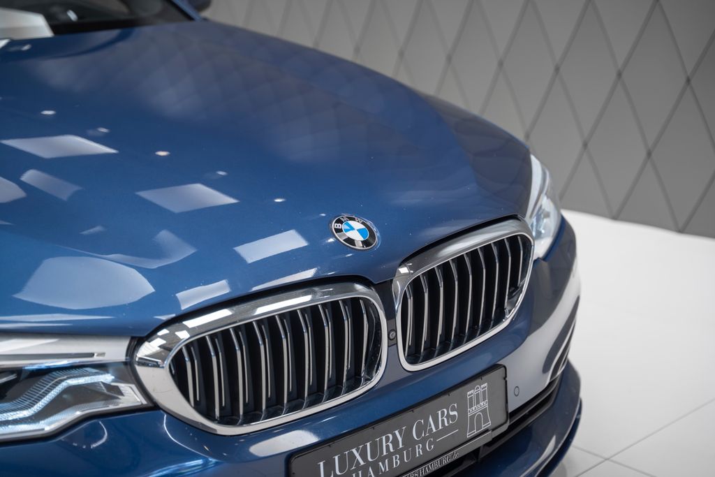 B5 4.4 Bi-Turbo Touring BLUE/BLACK - Bild 8