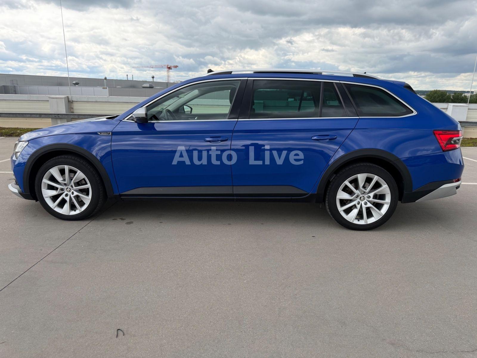 Skoda Superb 2.0 TDI*4x4*SCOUT*DSG*VIR*PANO*MATRIX*AHK