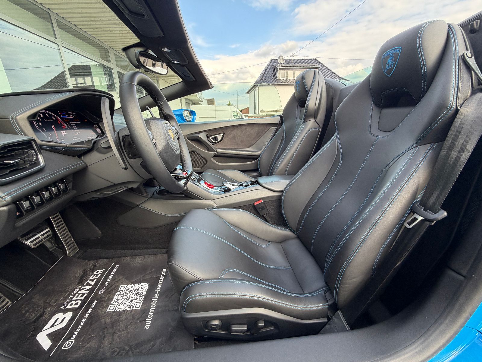 Fahrzeugabbildung Lamborghini Huracán/SPYDER/LIFT/KAMERA/LP610/KERAMIK/