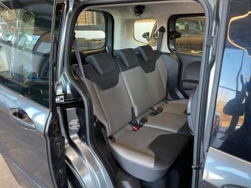 Ford Tourneo Courier Trend *TEMPOMAT*MFL*PDC*NAVI*