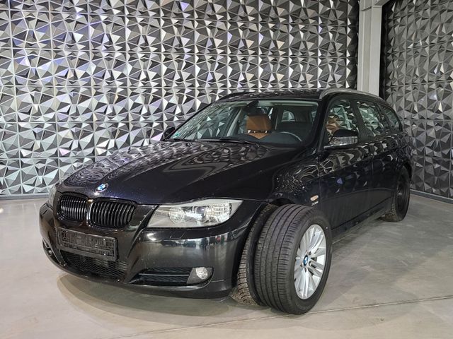 BMW Touring 320d xDrive*2.HAND*NAVI*PANO*SHZ*MEMORY