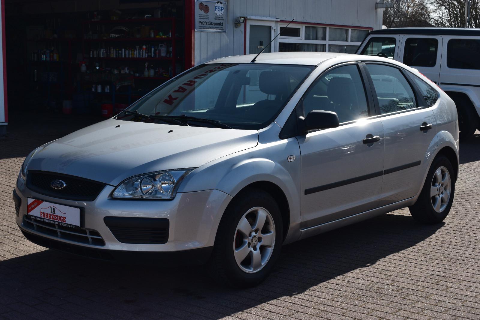Ford Focus Lim. Trend 1.Hand Insp. Neu