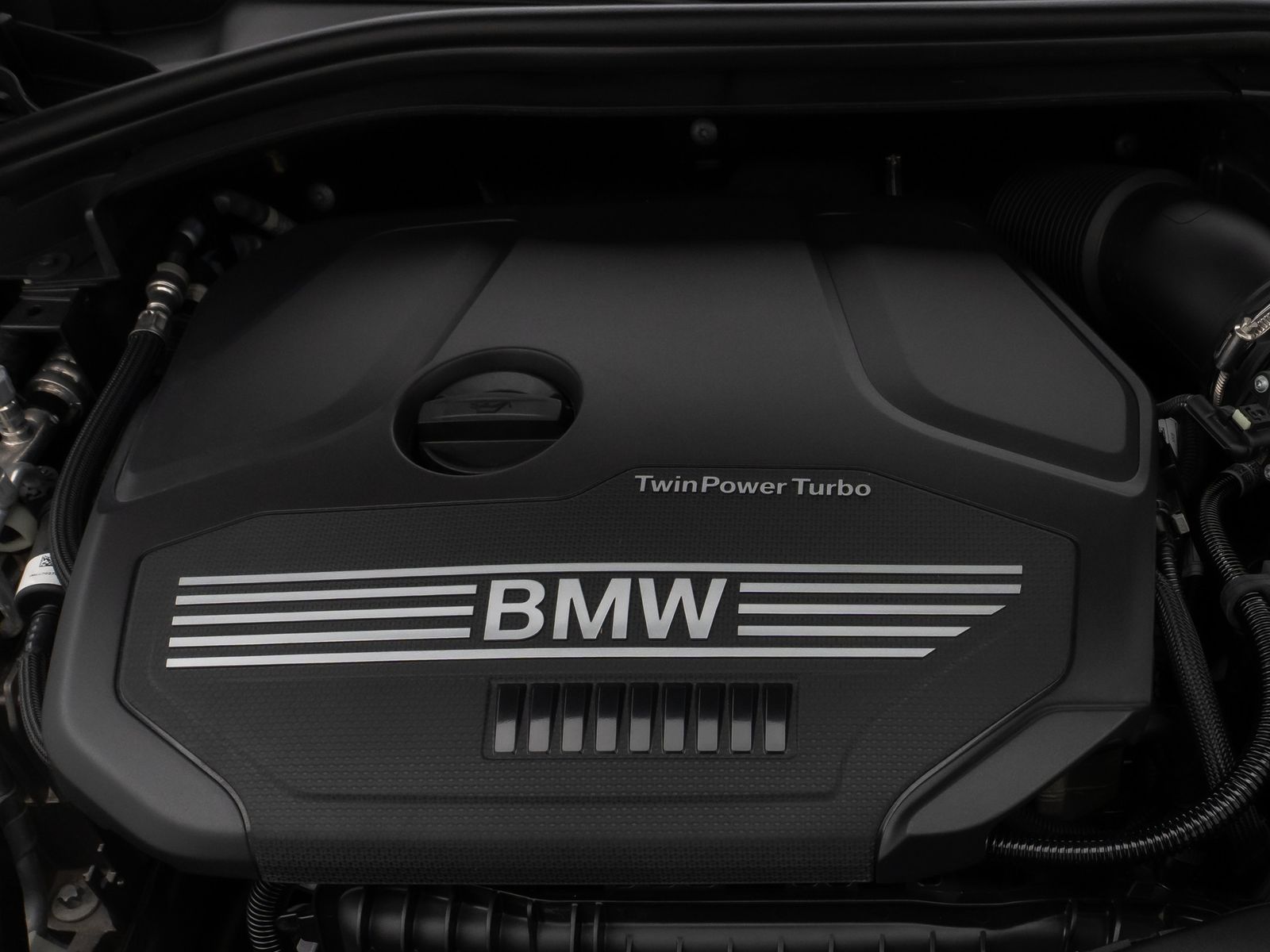 Fahrzeugabbildung BMW 118i Kamera DAB CockPitPro Geschwindigkeitsr LED