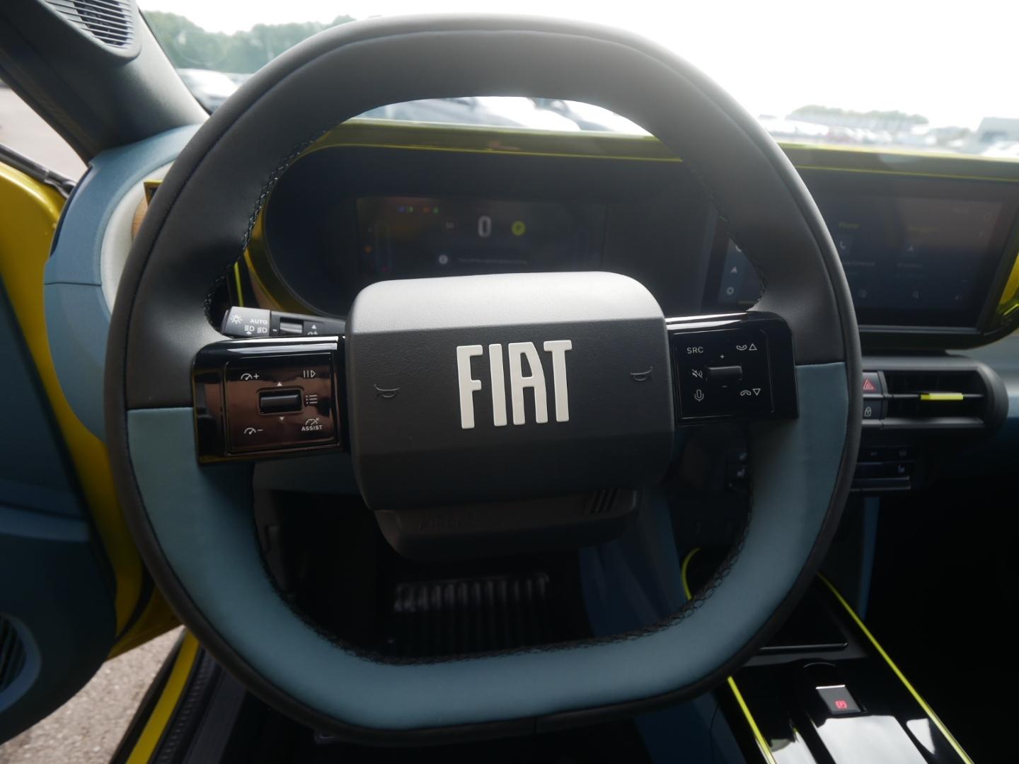 Fiat Grande Panda LA PRIMA HYBRID 1.2 eDCT 110 PS WIN