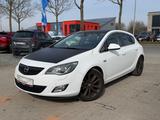 Opel Astra J 2.0 CDTI Innovation Sport Navi Leder - Opel Astra aus 2010 mit Diesel-Antrieb