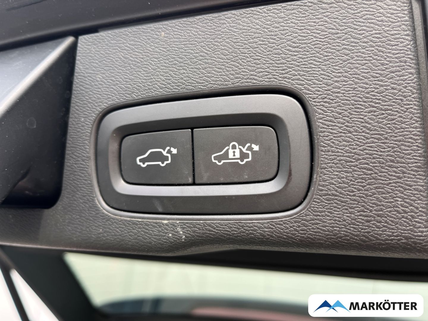 Volvo XC60 B4 Inscription ACC H&K LenkradH Kamera 19'' foto 7