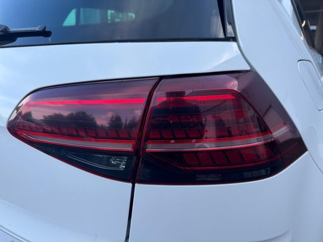 Golf VII GTI Performance 2.0 TSI DSG AHK Navi DC