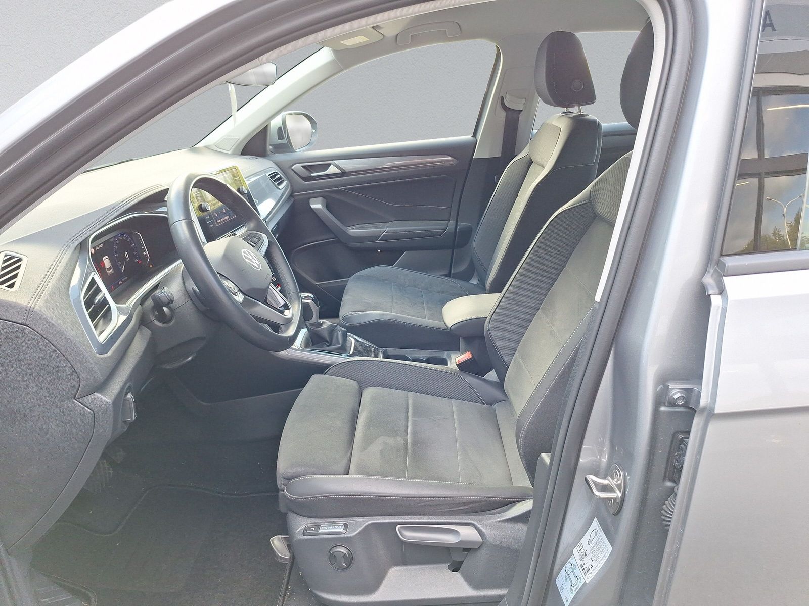 Volkswagen T-Roc TSI DSG Style Kamera Navi Easy Open foto 5