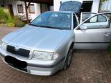 Skoda Octavia I 1.6l 102 PS Limousine Klim... - gebrauchte Skoda Octavia aus dem Jahr 2003
