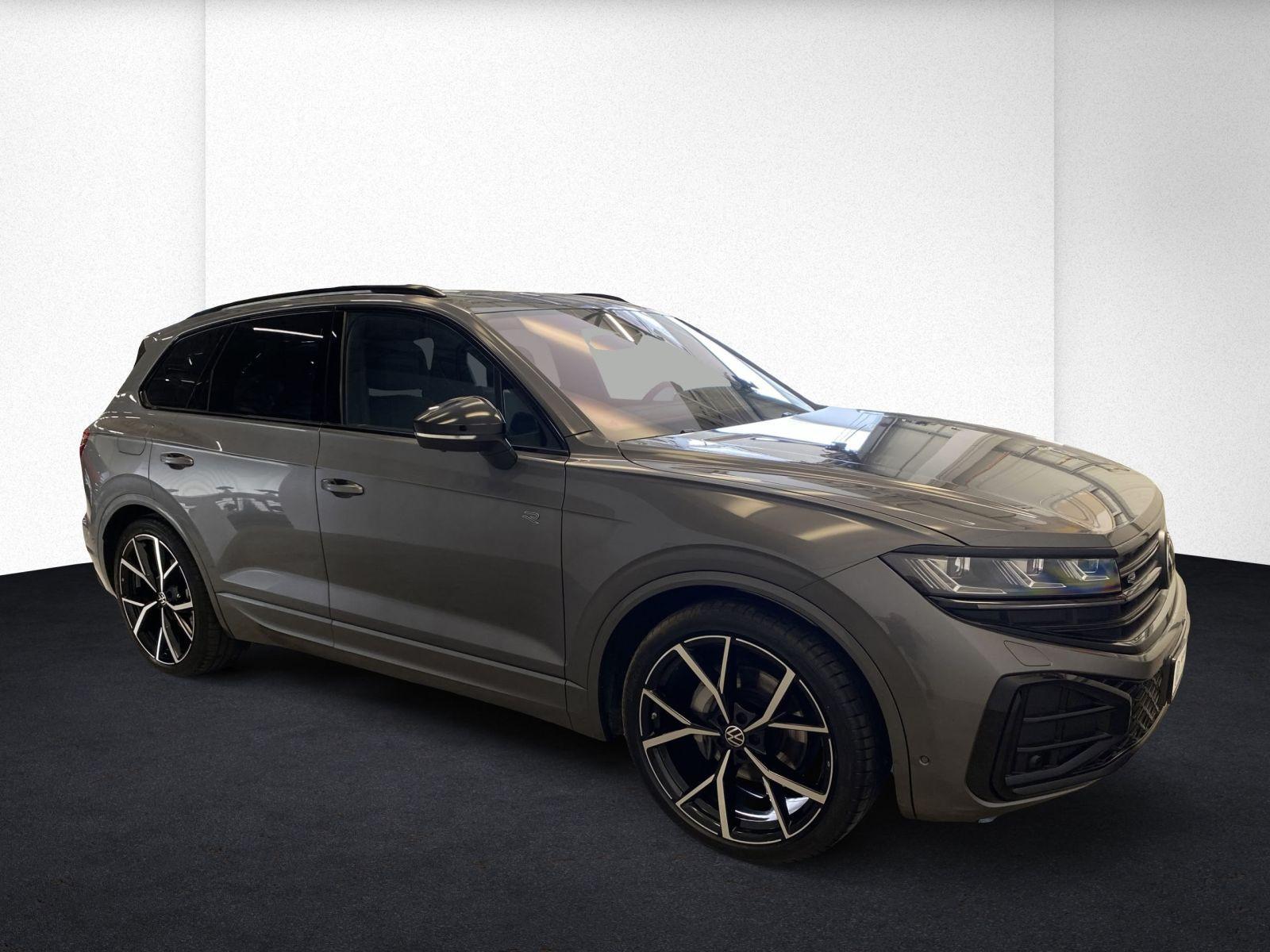 Volkswagen Touareg R-Line 3.0 l TDI V6 210 kW Black-Style