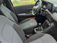Dacia Sandero III 1.0 TCe 90 Stepway Extreme *Automati