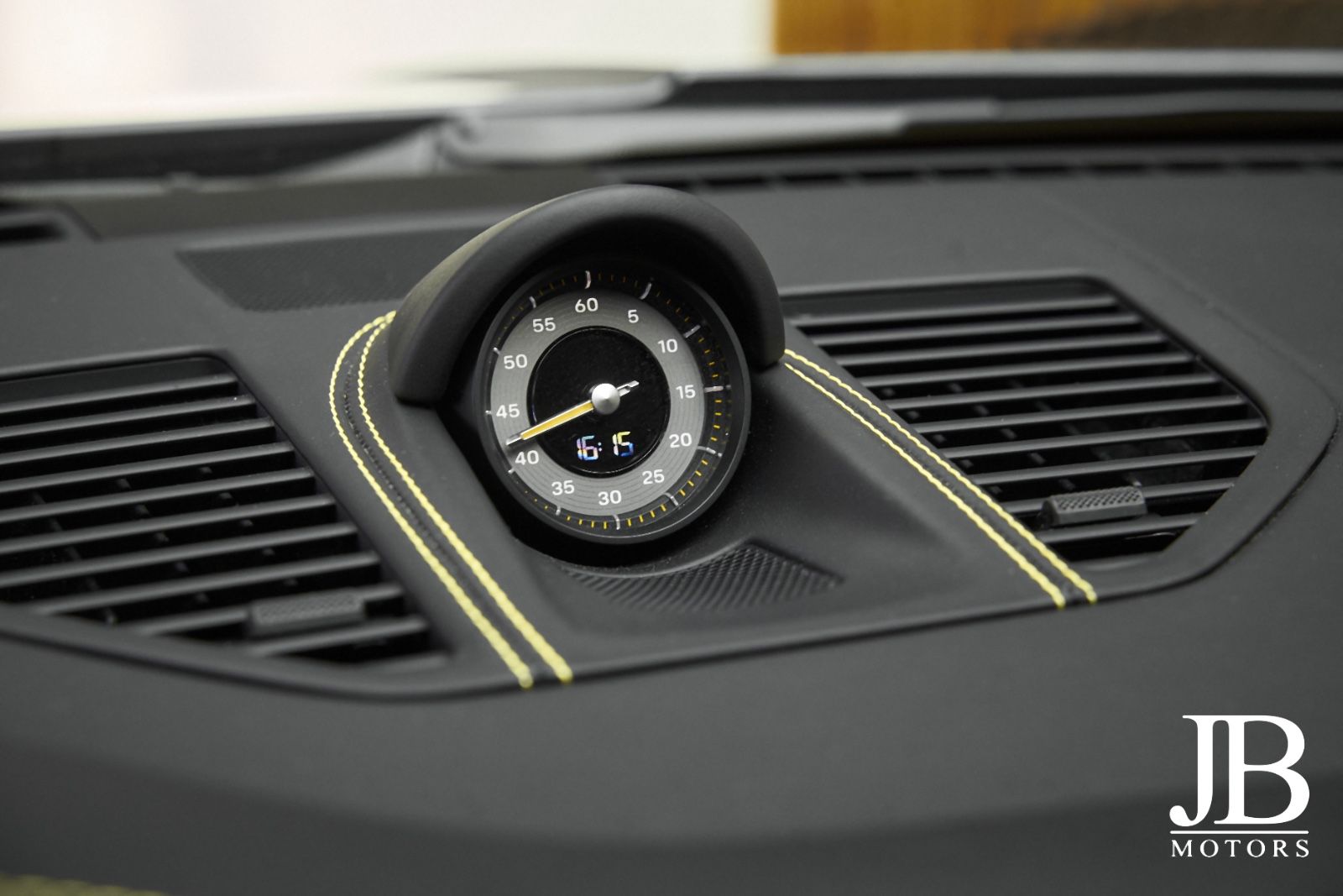 Fahrzeugabbildung Porsche 992.1 GT3 PTS PCCB Lift 18-Wege BOSE Carbon