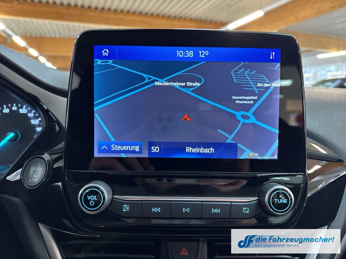 Fahrzeugabbildung Ford Fiesta Cool & Connect Navi LED Blendfreies Fernl