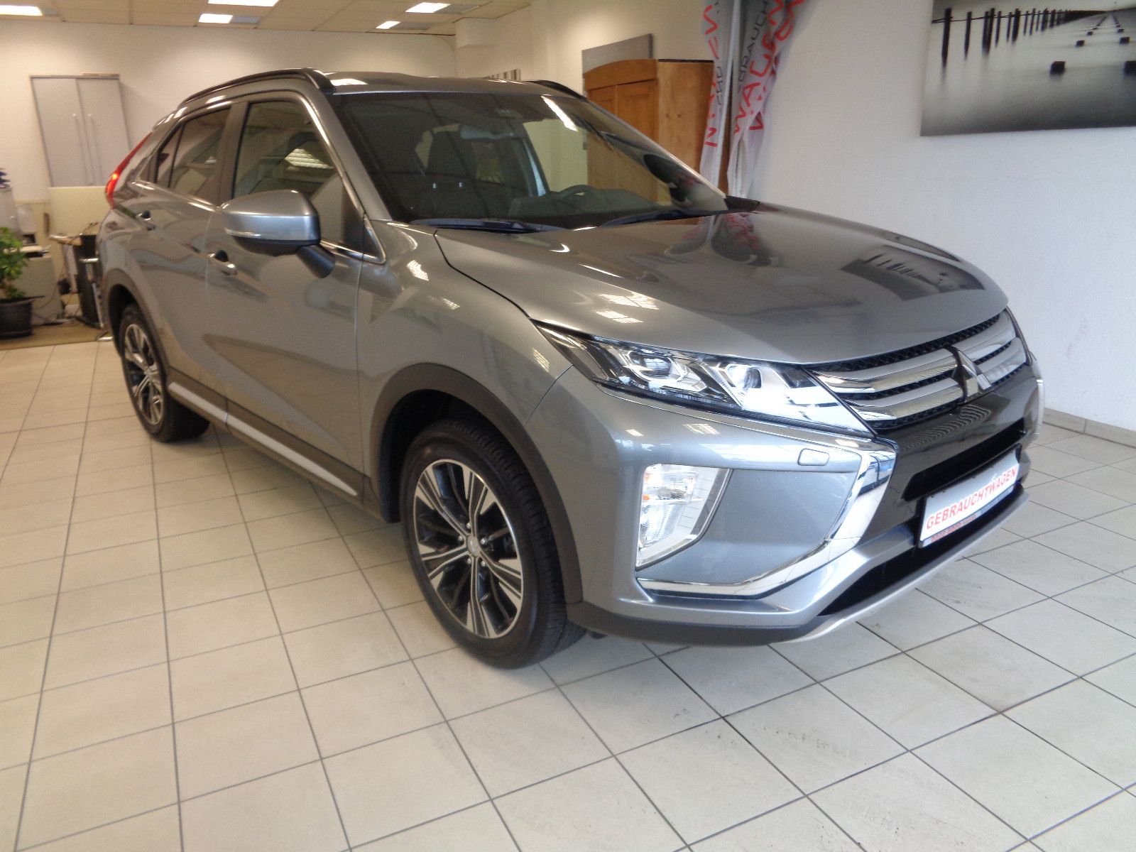 Fahrzeugabbildung Mitsubishi Eclipse Cross / DAB / KAMERA / SCHECKHEFT