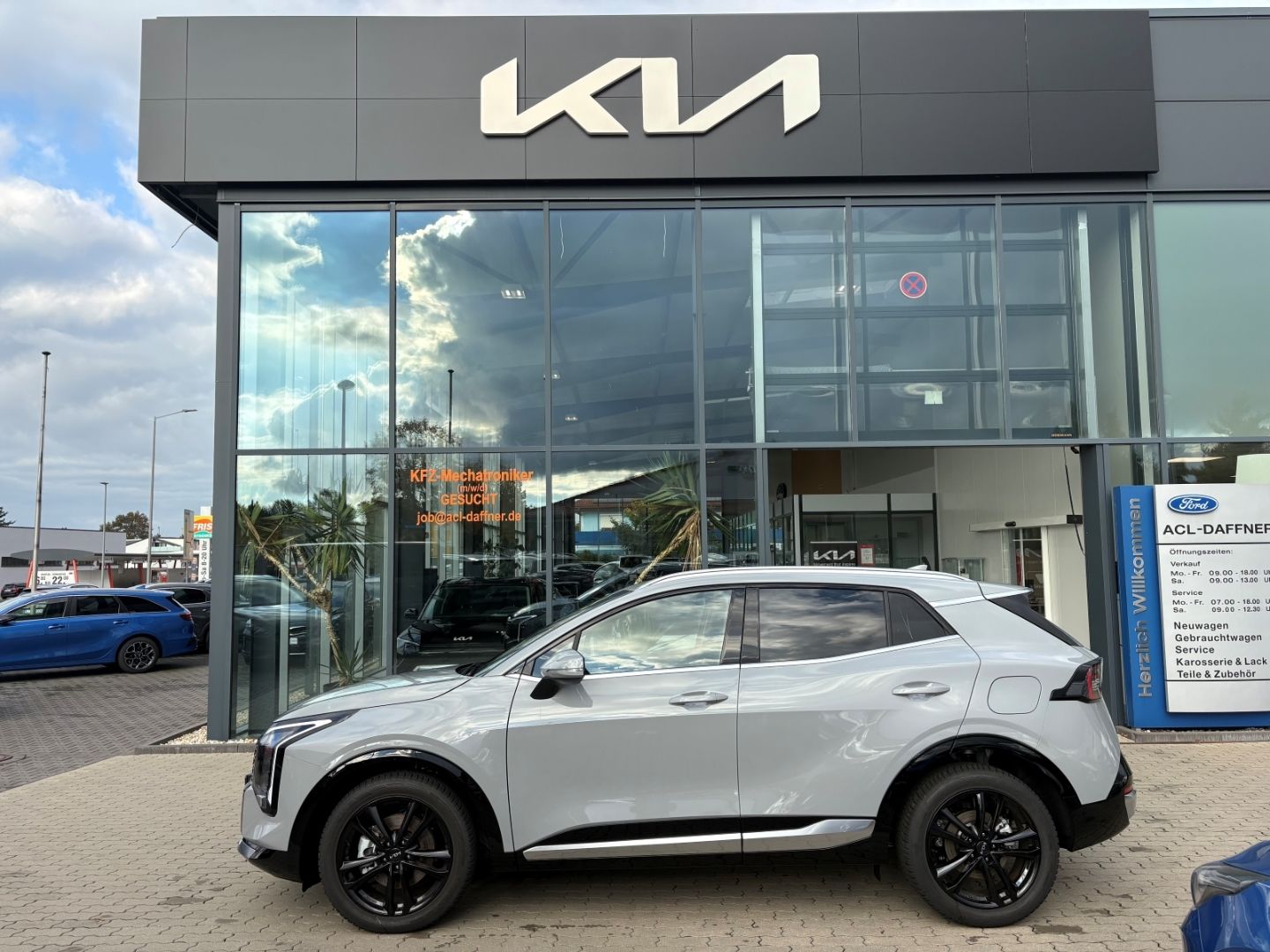 Fahrzeugabbildung Kia Sportage Spirit NotBremsAss TotWinkAss PDC v&h