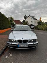 BMW E39 528i Limousine Xenon PDC - BMW 528: E39 528i