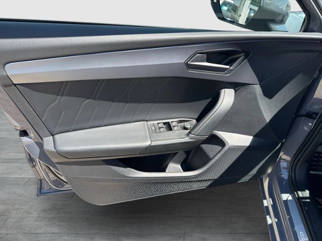 Leon Sportstourer 2.0 TSI DSG BEATS AUDIO REAR V